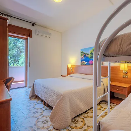 Paglianza Hotel 3*